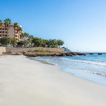 Frente Al Mar شقة كالا مييور