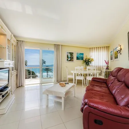 Apartament Frente Al Mar *